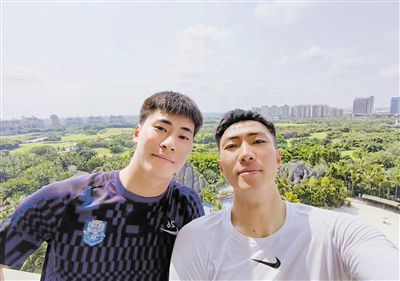 亚洲国产视频一区二区